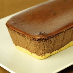 薰緻‧巧克力醬重乳酪蛋糕