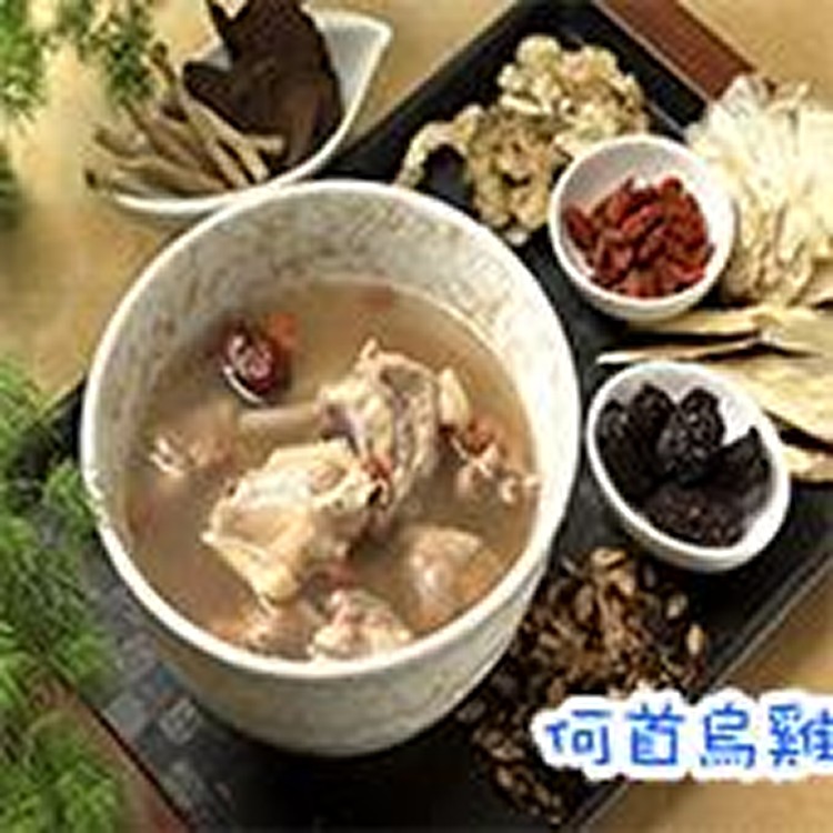 【易家滴雞精】何首烏雞湯