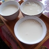 穿龍豆腐坊- 紅棗豆漿，原味豆漿