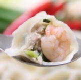 韭菜鮮蝦水餃 新鮮美味可口，手工生水餃，每包重量約1000g (40粒 ) ，折扣價：200元。 特價：$200