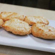 滿八千加贈隱藏版主購禮:旗玉燒－黑輪天婦羅的接班人