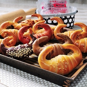 綜合牛角10入-禮盒提袋組 特價：$274