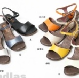 簡約手工厚底涼鞋。休閒風當道~好走路的薄型氣墊鞋。 特價：$620