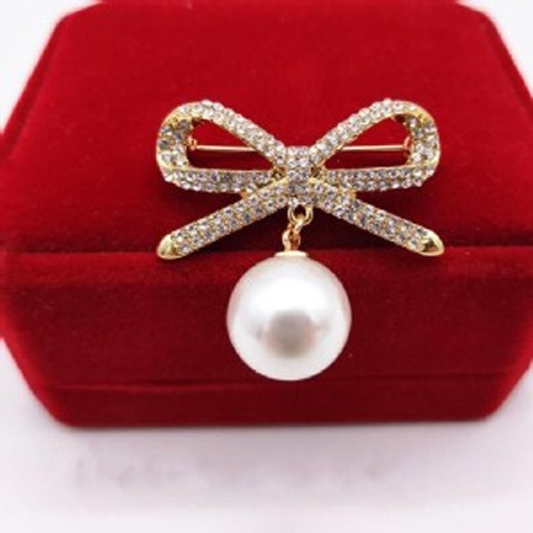蝴蝶結鉆鑽珍珠
