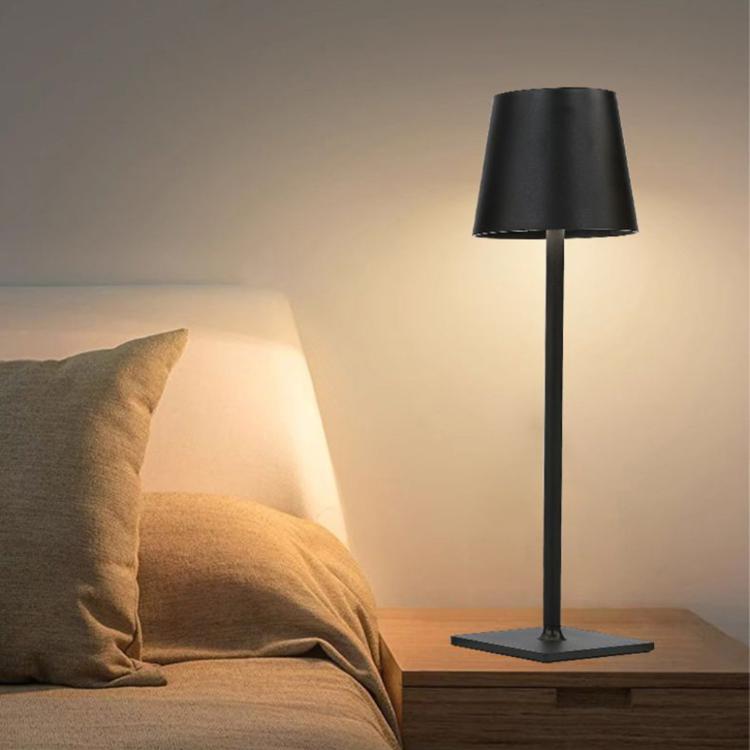 【西格生活館】簡約設計款高腳小檯燈