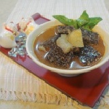 麻油豬血糕 至2010.10.20下單為準 特價：$25