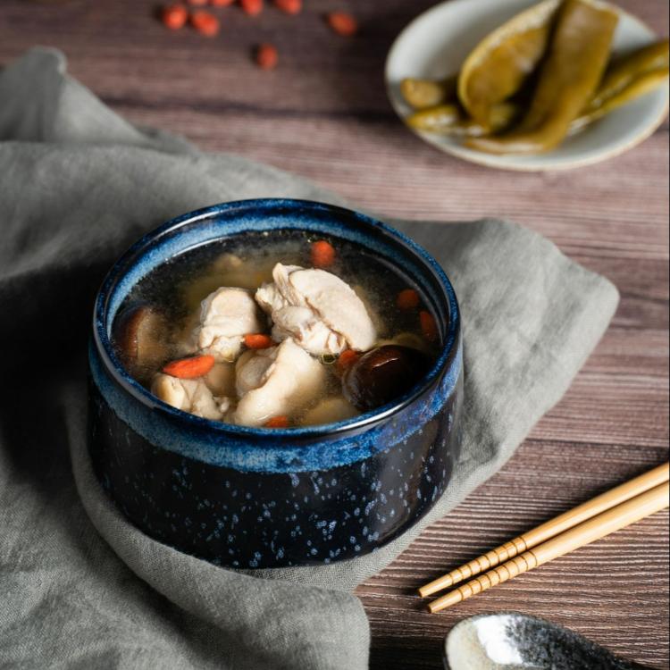 【阿貴の肉】紅棗香菇全雞湯