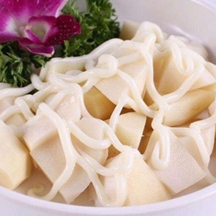 1包鮮甜綠竹筍(熟切塊)