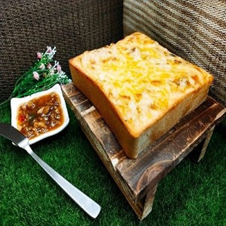 【榮冠】泰式打拋豬披薩