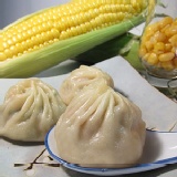 金黃玉米鮮肉湯包