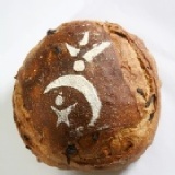 吳寶春麥方店。酒釀桂圓麵包 特價：$350