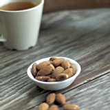 窯烤堅果-杏仁果 特價：$190