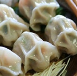 鮮蝦高麗菜蒸餃/水餃(純手工) 特價：$220