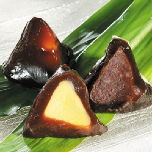 沖繩黑糖日式冰粽 炎炎夏日、清涼選擇，超人氣紅豆、奶黃口味、花生口味 特價：$199