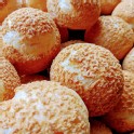 鮮奶慕斯菠蘿泡芙 冷凍、冷藏皆宜 8個/盒（抹茶 巧克力 檸檬 乳酪）解凍造成外皮軟榻，可氣炸鍋高