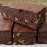 炎熱的夏天來吃冰冰的布朗尼 原價160元特價120元 特價：$120