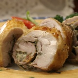 香草乳酪雞腿捲 (生品) 特價：$79