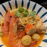 （叻沙海鮮）秘製拉麵 一人份。有湯有料，吃得飽也吃得巧