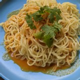 新加坡叻沙 醬創意乾麵 水煮2分鐘（冷凍可直接下鍋）