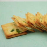 免費試吃牛軋餅 牛軋夾心餅 牛軋糖蘇打夾心餅(蔥量加倍) 特價：$0