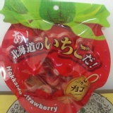 北海道草莓巧克力，65克