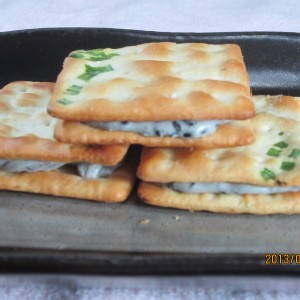 家有大廚~芝麻牛軋餅 (原味蘇打餅)(單片 盒裝)