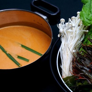 新加坡叻沙醬100g/盒，可加4倍水稀釋。