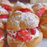 草莓泡芙 (六入/盒)