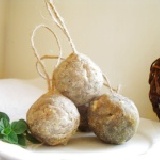 ~艾草避邪旅行小吊球 ~ 含有新鮮香茅葉、艾草葉、秣草葉、芙蓉葉是您隨身攜帶的避邪四寶~