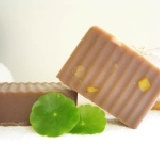 鴕鳥油特潤修護母乳皂 (此款不列為主購禮選項) 熟成日 11/19 特價：$169