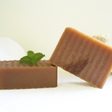 秋冬美膚新品~金銀花馬鈴薯控油緊緻皂