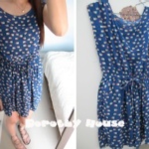 ♥桃樂屋集購社♥復古抽繩滑面洋裝 小魚款 2色 特價：$210