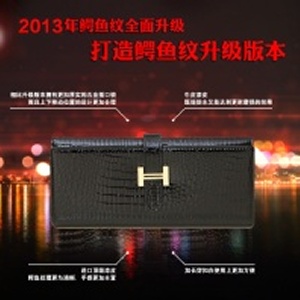 經典真皮鱷魚紋皮夾 特價：$350