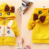 造型可愛兔兔保暖外套(現撿便宜最伐算)