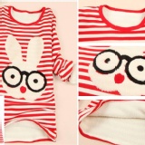 K095 眼鏡小白兔國旗T恤