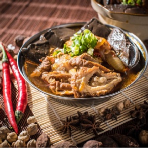 【三拾堂精選方便料理★加熱即食★】紅燒腸旺鴨自臭豆腐