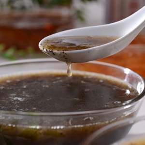 [限量試吃]黑芝麻白木耳飲 特價：$80