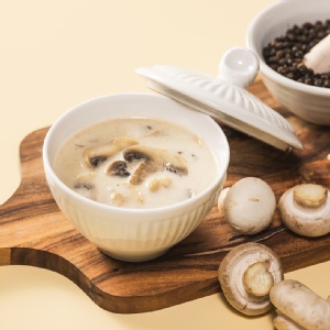 華膳空廚-鮮濃蘑菇湯 特價：$136