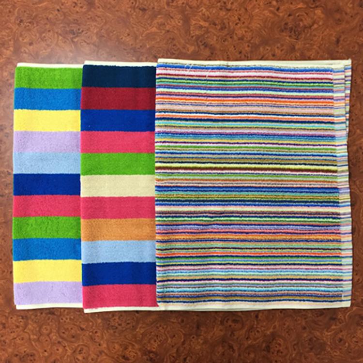 【來福牌】彩條浴墊(隨機出貨)