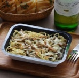 白酒野菇義大利麵焗烤盒 10盒750元，滿2000元免運費