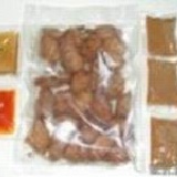 扁食1大包＋3包甜不辣醬＋1包湯頭+辣椒 1 包 特價：$140