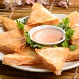 湄南小鎮正宗泰式月亮蝦餅 特價：$65