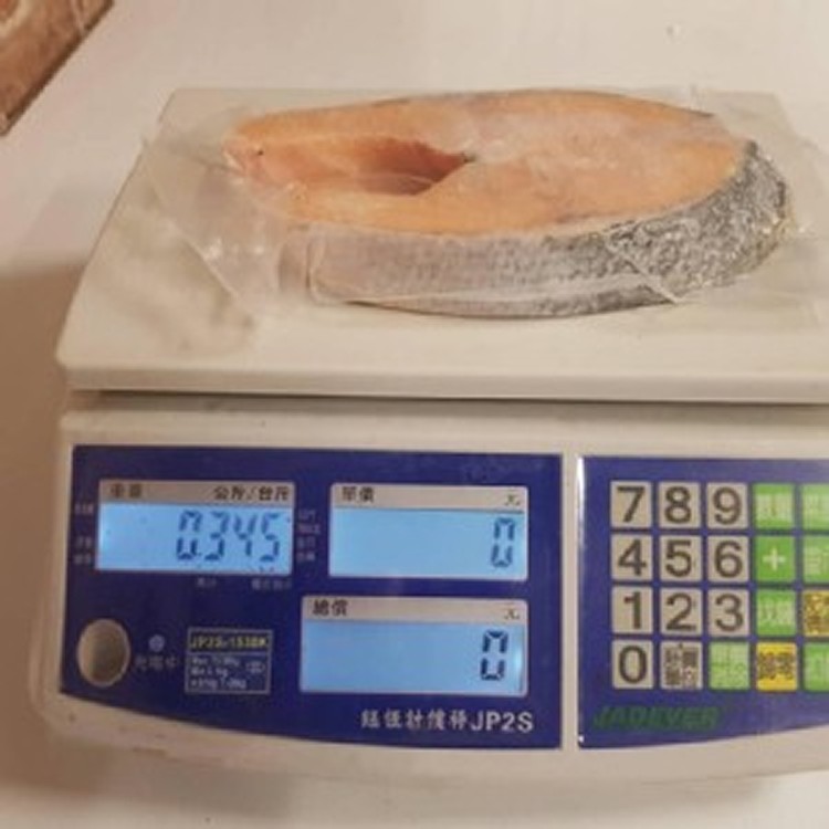 特選智利厚切3公分鮭魚