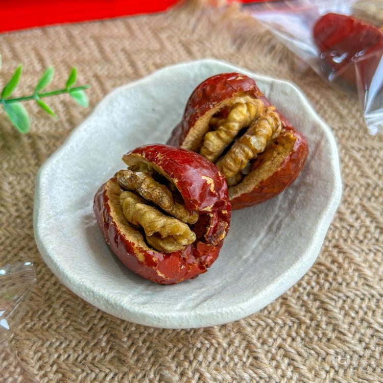 【汎宇】新疆紅棗夾核桃(250g)