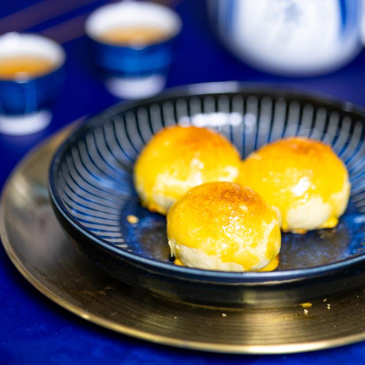 【魚香涎】烏金琉月 烏金蛋黃酥(62g/4入)