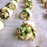 手工蔥花捲 特價：$90