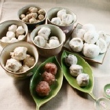 鼎川頂級火鍋組合餐 八種商品組合 只要900元