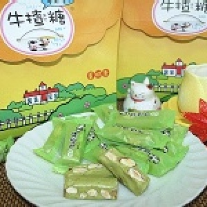 抹茶牛揸糖袋裝〈300ｇ〉