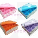 《公主的化妝間》小花16格有蓋內衣褲收納盒/收納格/防塵盒 內衣褲、襪子、手套、手帕收納盒(多色隨機發)~再降價! 特價：$59