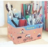 《公主的化妝間》DIY四格桌面收納置物盒/筆筒 特價：$35